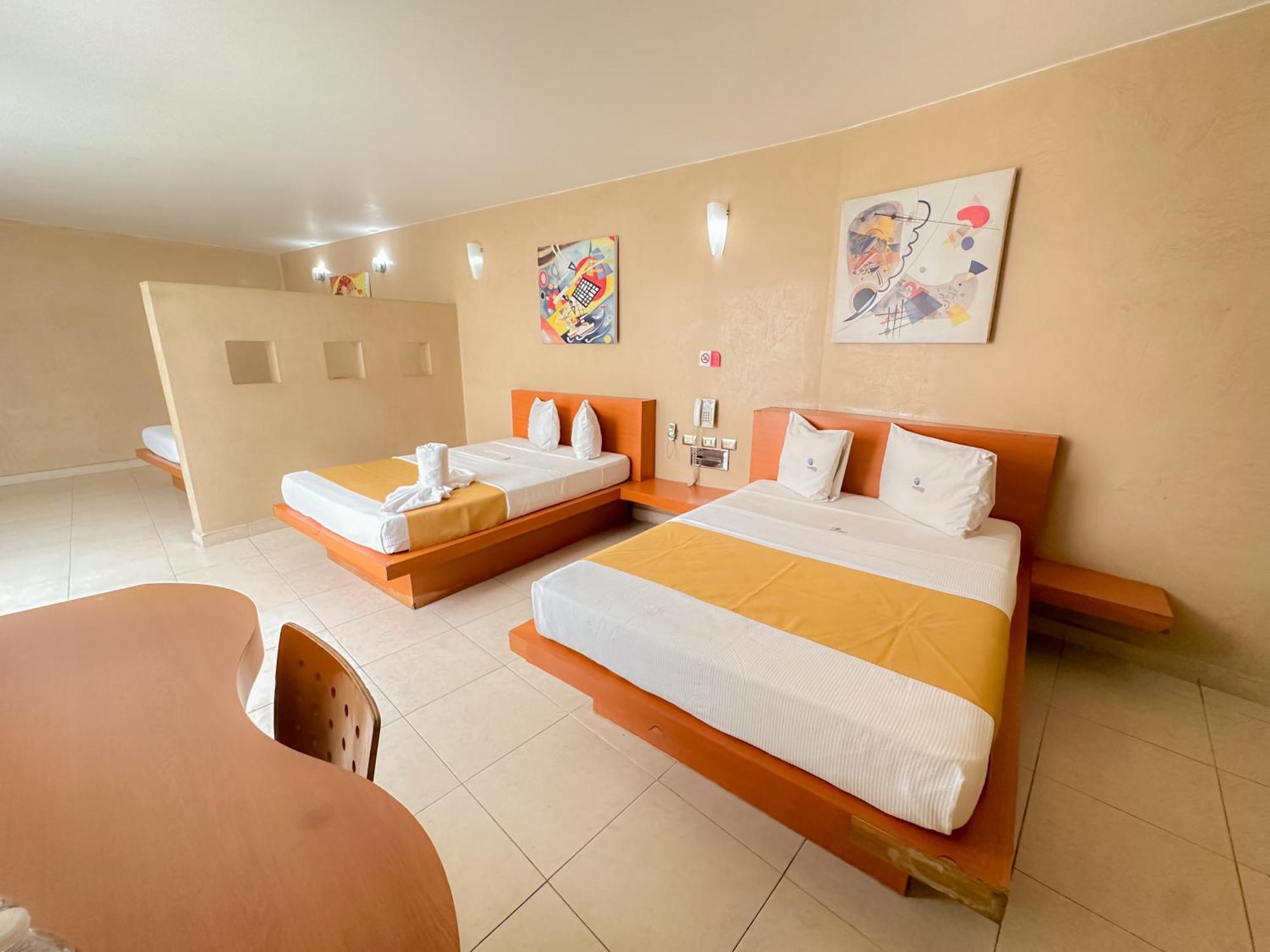 Auto Hotel Mediterraneo 贾拉普 外观 照片
