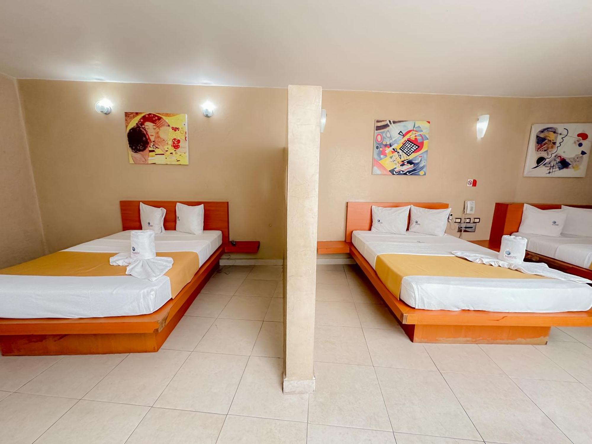 Auto Hotel Mediterraneo 贾拉普 外观 照片