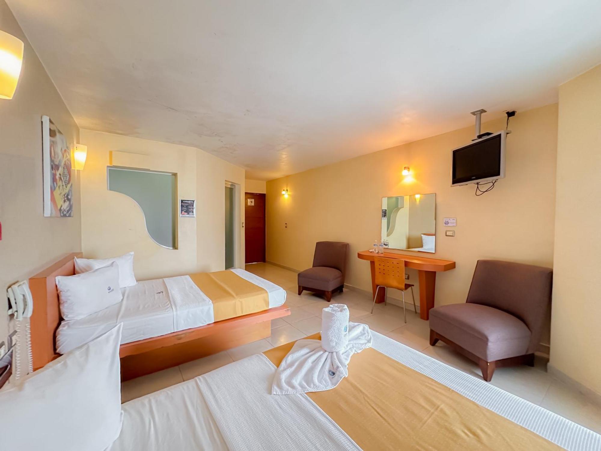 Auto Hotel Mediterraneo 贾拉普 外观 照片