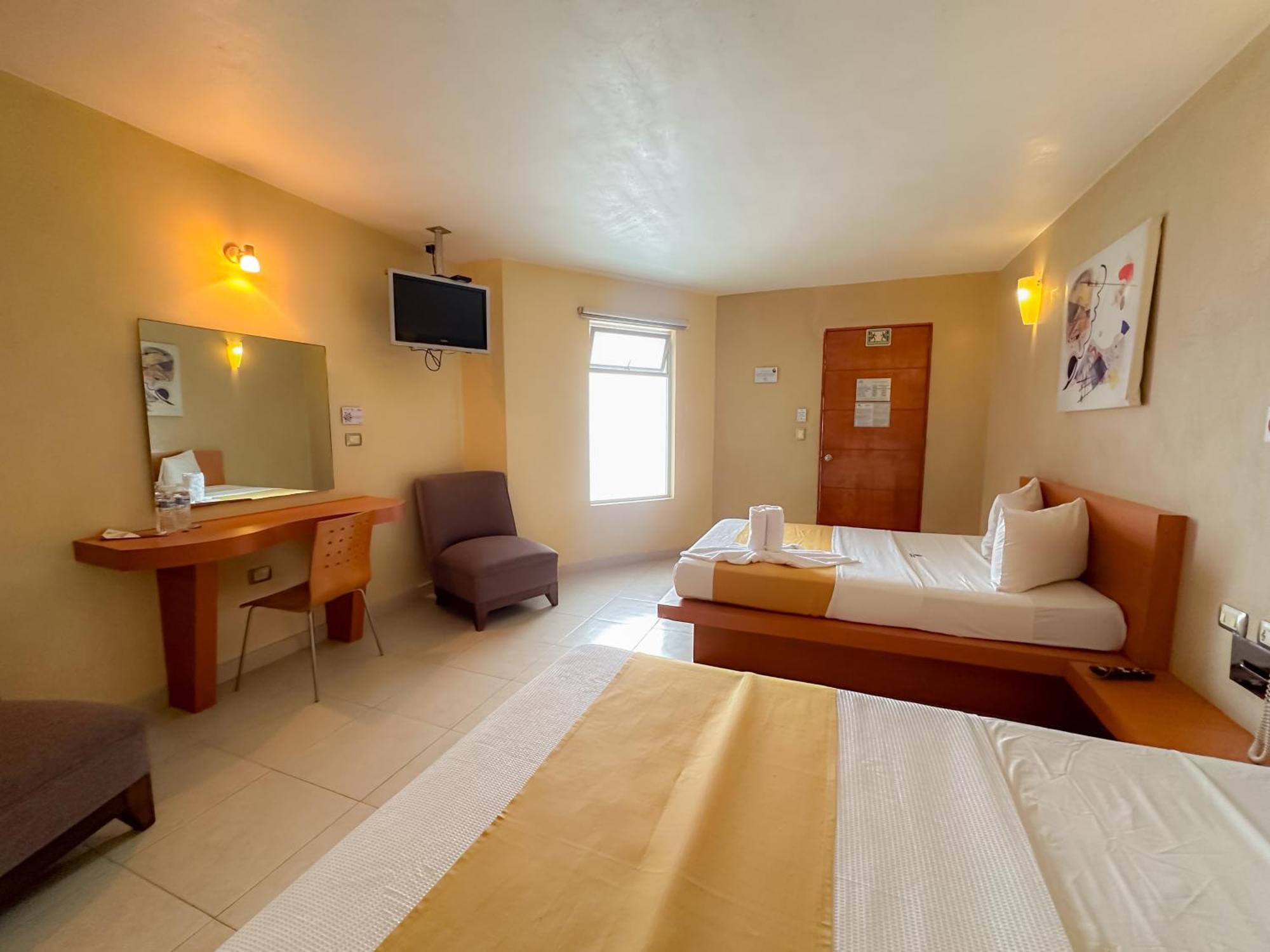 Auto Hotel Mediterraneo 贾拉普 外观 照片